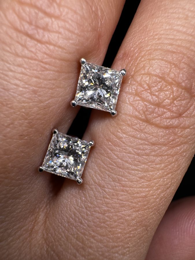Earrings 1 ct princess cut lab grown diamonds