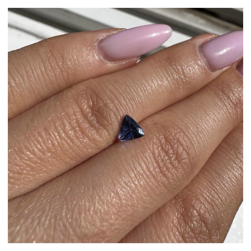 Blue Tanzanite Triangle, 0.46 ct – photo 2 of 3