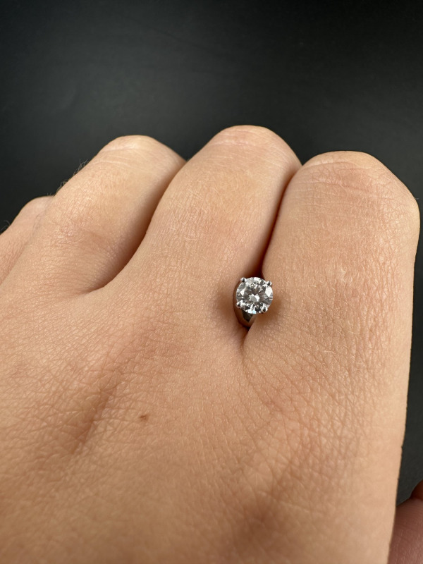 Lab-Grown Diamond Stud Earring – White Gold, 0.3 ct – photo 1 of 4
