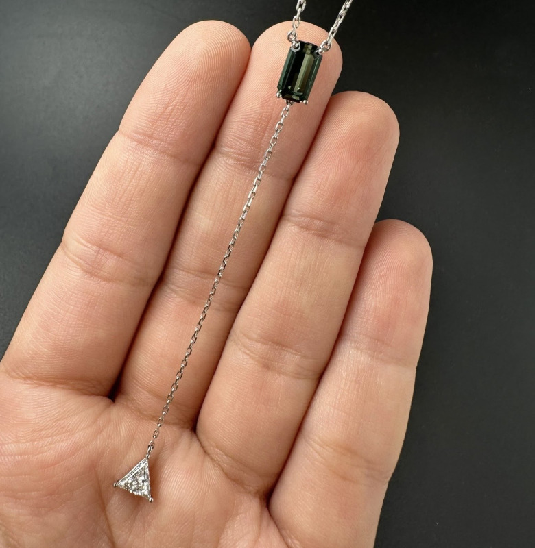 Green Tourmaline and Lab-Grown Diamond Necklace – White Gold, 0.5 ct – photo 3 of 3