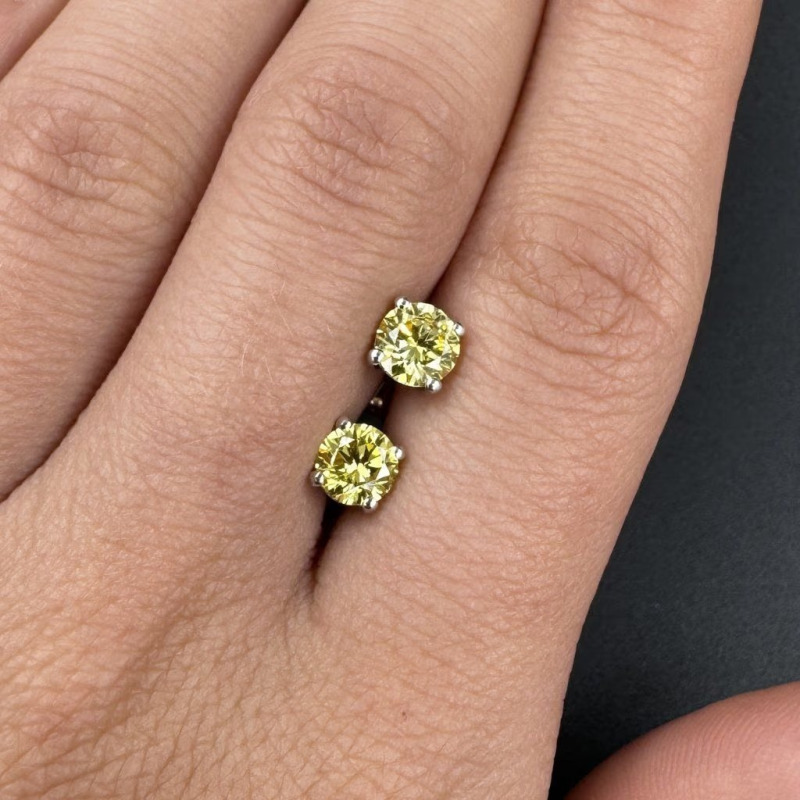 Lab-Grown Yellow Diamond Stud Earrings – White Gold, 1 ct – photo 2 of 4