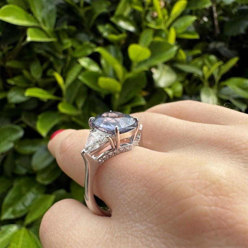 Ring with Spinel and Diamonds – photo 2 of 4
