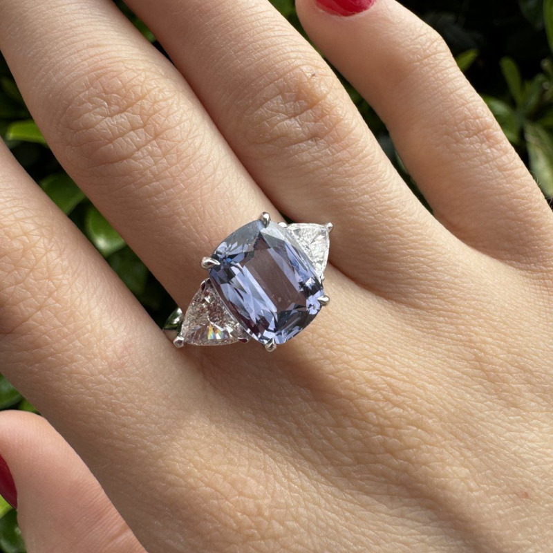 Ring with Spinel and Diamonds – photo 3 of 4