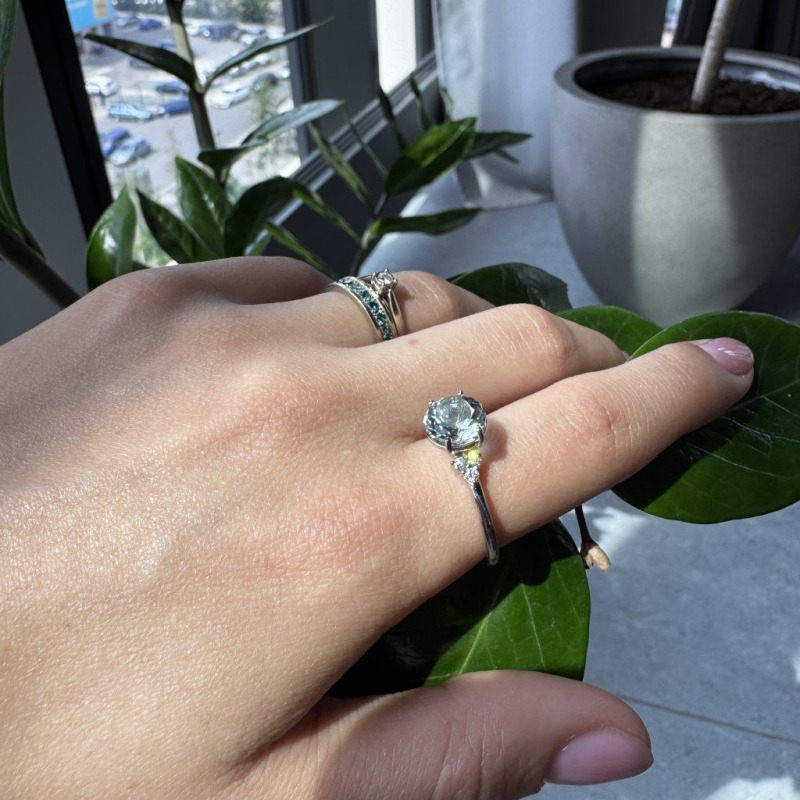 Ring with Diamonds and Aquamarine – White Gold – photo 5 of 10