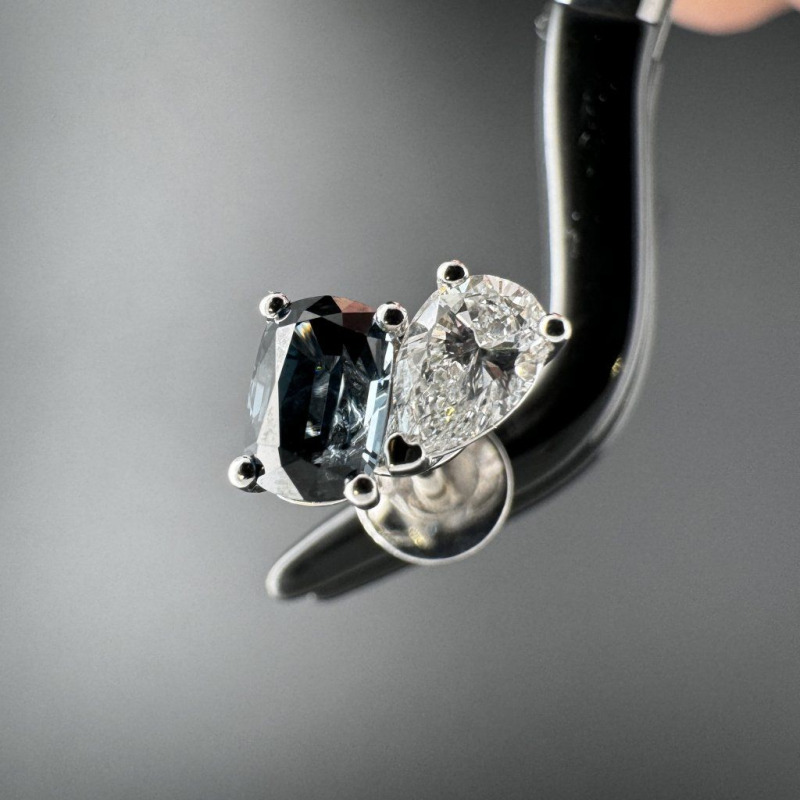 Diamond Earrings, 1.61 ct – photo 4 of 10