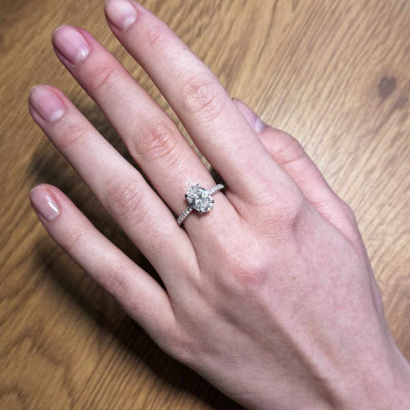 Ring with Oval Diamond in White Gold, 1.52 ct – photo 4 of 5