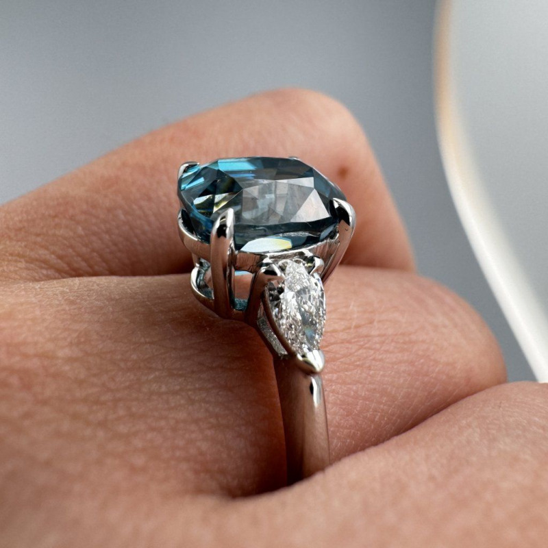 Ring with Natural Zircon and Laboratory Diamonds, 4.81 ct – photo 4 of 9