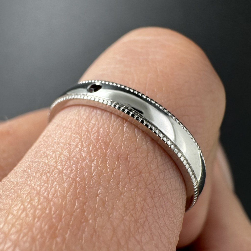 Wedding Bands with Ornamental Edge and Garnet – White Gold – photo 4 of 7