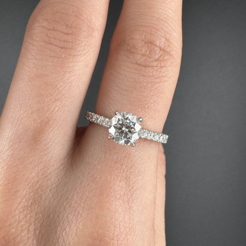 Diamond Ring with Fish-Tail Setting – Platinum, 1 ct – photo 4 of 7