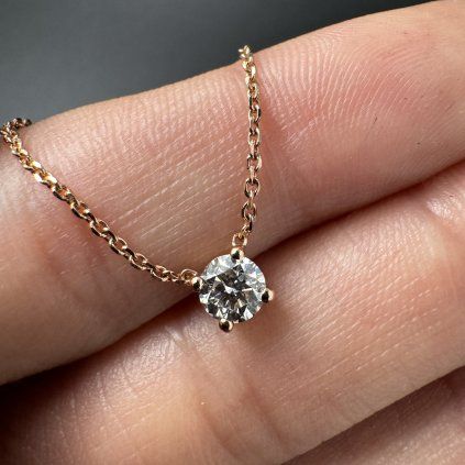 Minimal Diamond Pendant