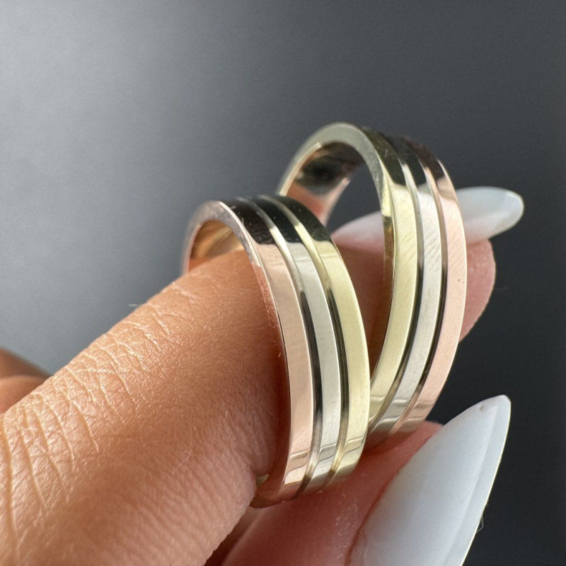 Wedding Bands in Three Shades of Gold – White Gold – photo 7 of 9