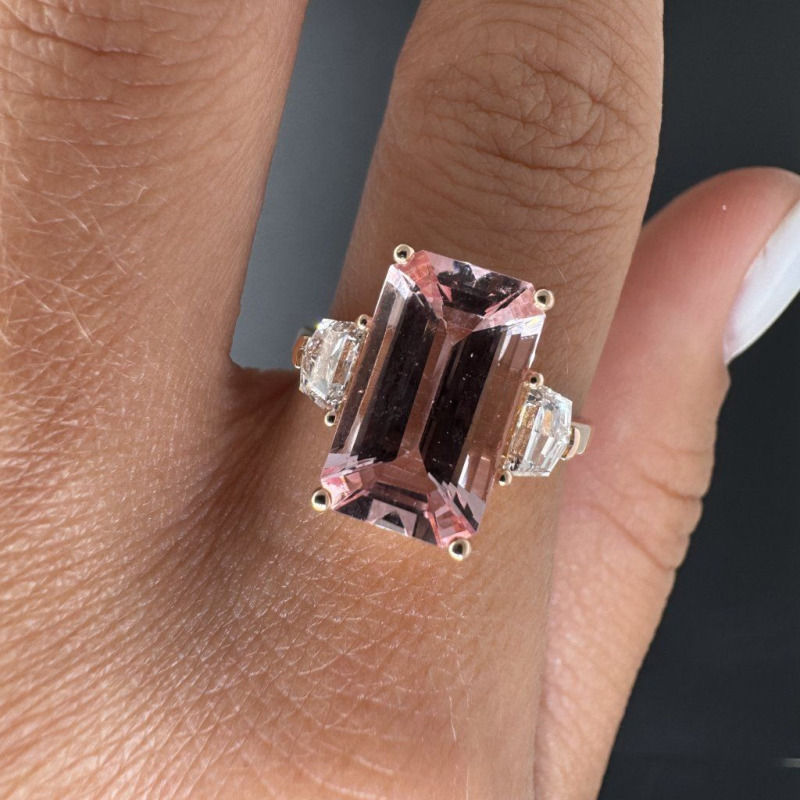 Gold Ring with Morganite and Side Brilliants – White Gold – photo 8 of 11