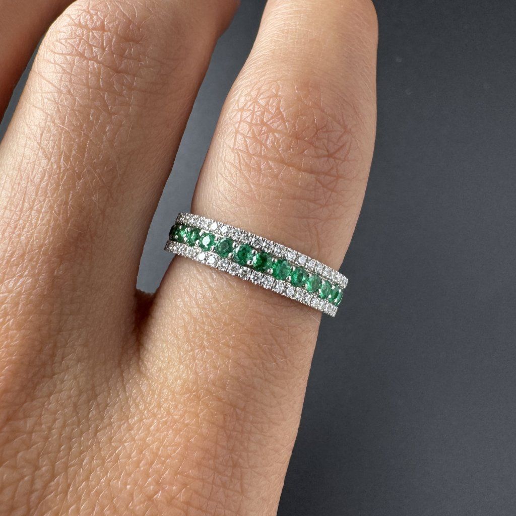 Gold Ring with Diamonds and Emeralds – White Gold – photo 1 of 5