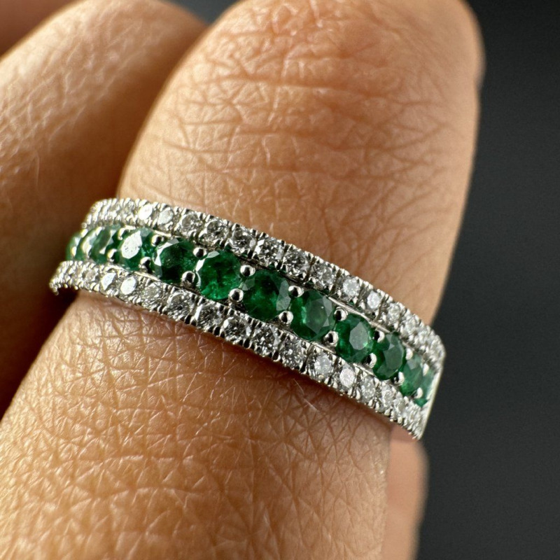 Gold Ring with Diamonds and Emeralds – White Gold – photo 2 of 5