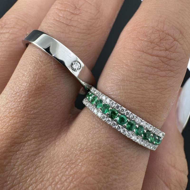 Wedding Rings with Emeralds and Natural Diamonds – White Gold – photo 4 of 5