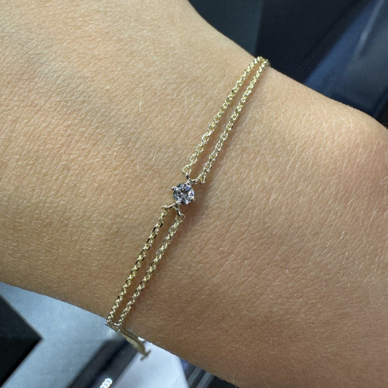 Minimalist Bracelet with a Laboratory-Grown Diamond – Yellow Gold – photo 2 of 5