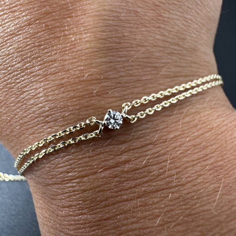 Minimalist Bracelet with a Laboratory-Grown Diamond – Yellow Gold – photo 4 of 5