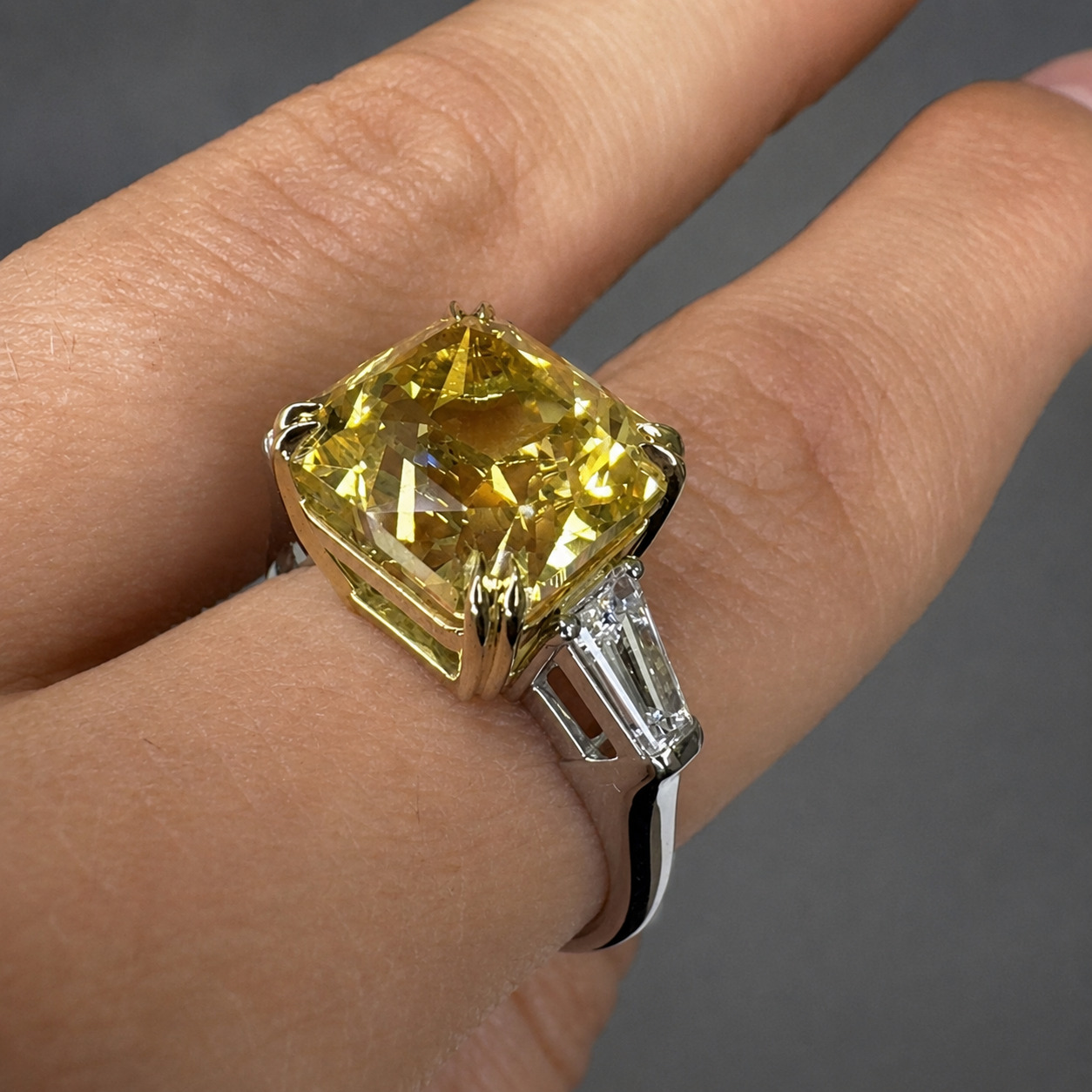 Ring with Yellow Sapphire and Diamonds, 8.11 ct – photo 1 of 4