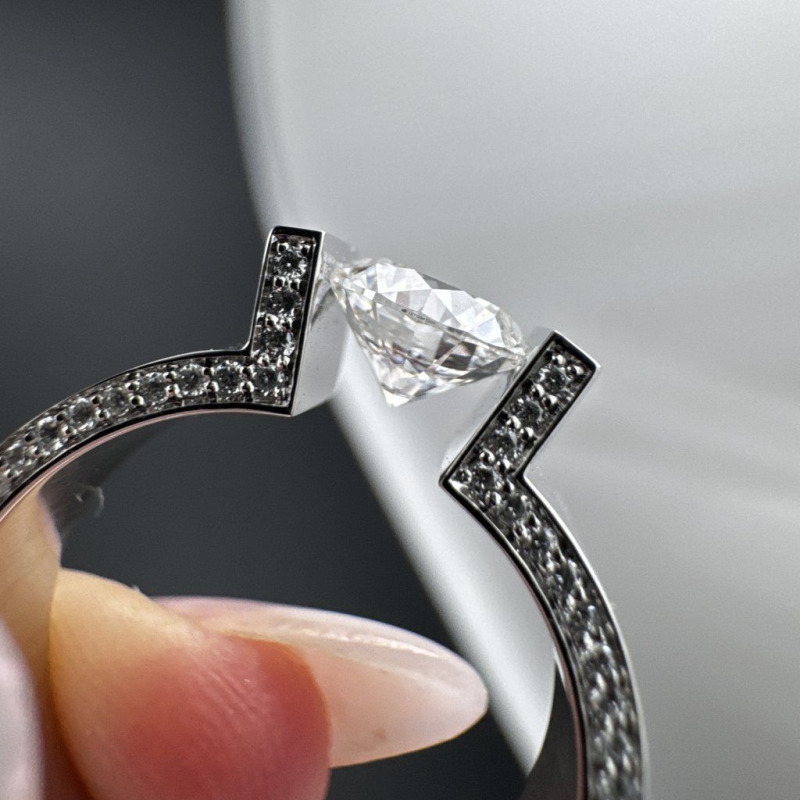 Ring “The Floating Diamond”, 1 ct – photo 2 of 12