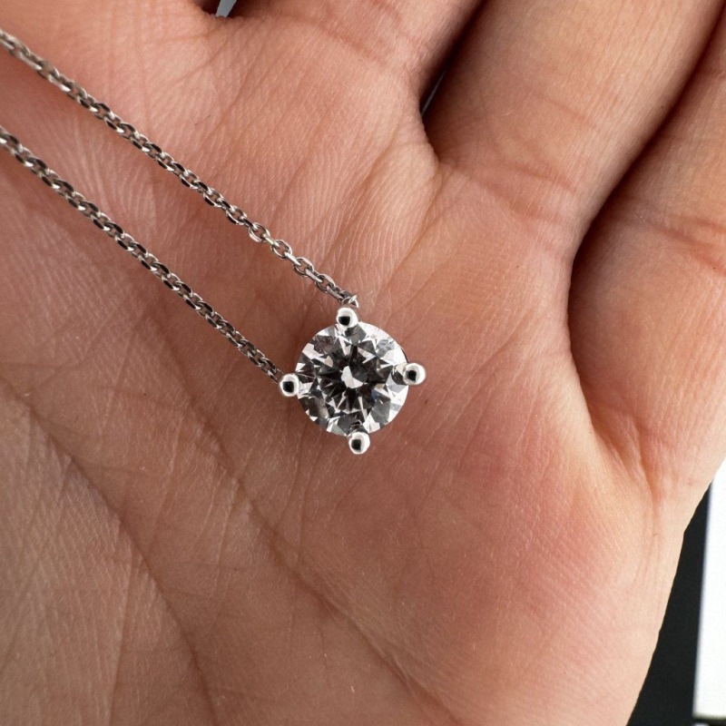 Pendant with a 1ct Diamond – photo 2 of 4