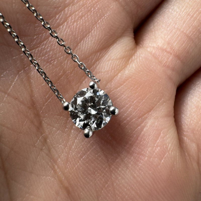Pendant with a 1ct Diamond – photo 3 of 4