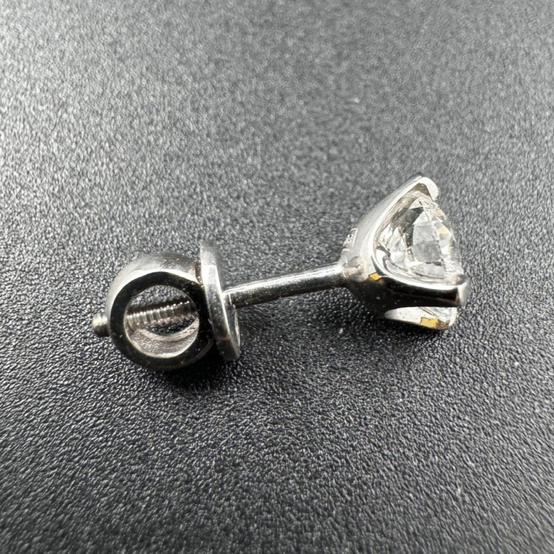Elegant Earrings with Round Brilliants – Platinum, 0.51 ct – photo 5 of 7