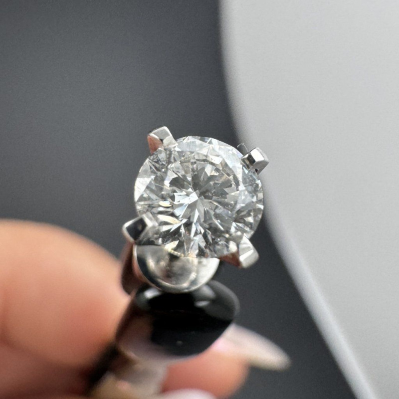 Elegant Earrings with Round Brilliants – Platinum, 0.51 ct – photo 6 of 7