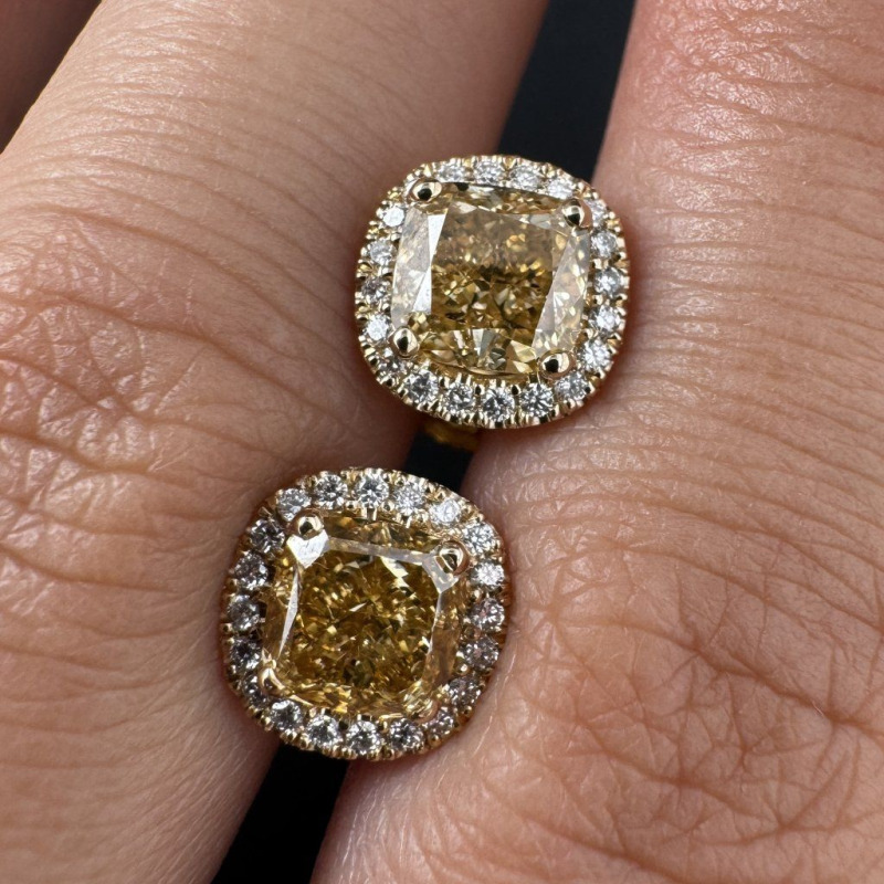 Yellow Gold Earrings with Two Radiant Yellow Diamonds, 1.02 ct – photo 5 of 8