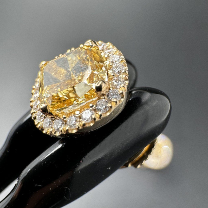Yellow Gold Earrings with Two Radiant Yellow Diamonds, 1.02 ct – photo 7 of 8