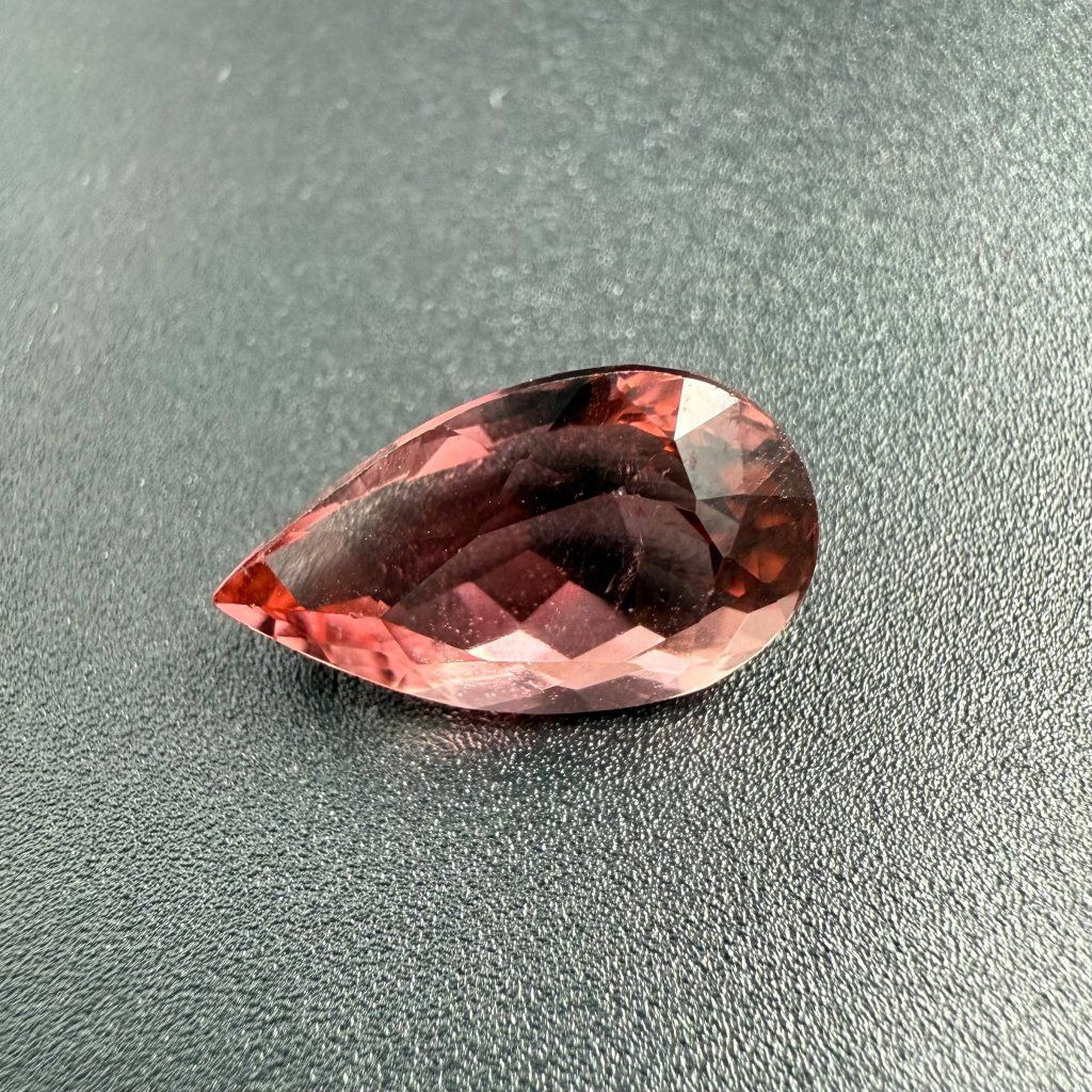 Pink Tourmaline Pear, 3.23 ct – photo 1 of 8