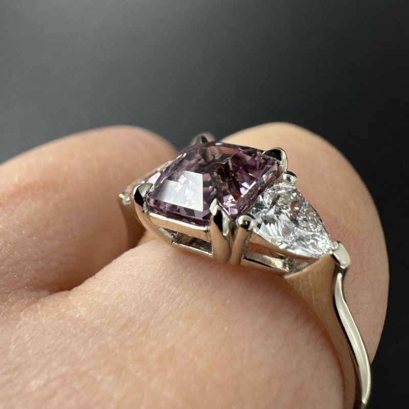 Ring with Pink Spinel and Laboratory Diamonds – White Gold, 2.7 ct – photo 2 of 7