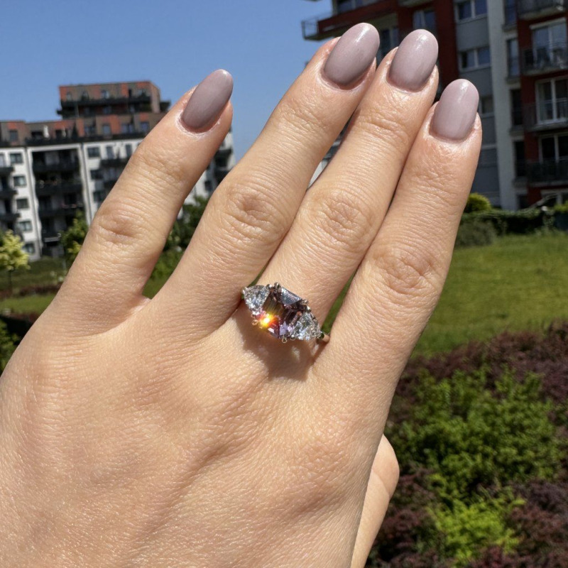 Ring with Pink Spinel and Laboratory Diamonds – White Gold, 2.7 ct – photo 5 of 7