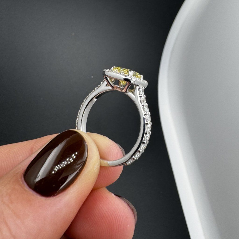Ring with Fancy Yellow Laboratory Diamond, 1.24 ct – photo 2 of 6