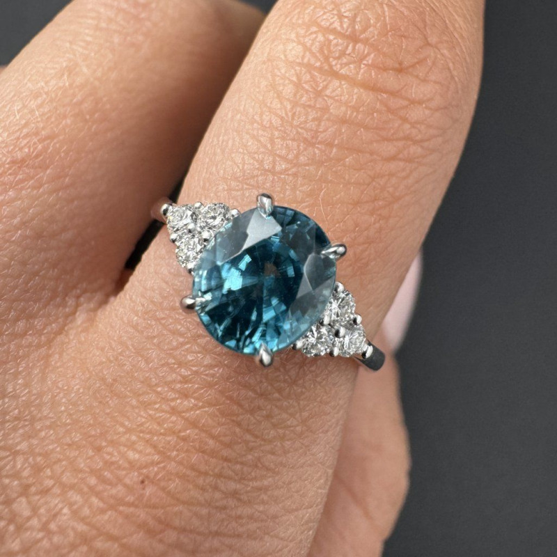 Ring with a Natural Zircon and Natural Diamonds – White Gold, 2.82 ct – photo 4 of 4
