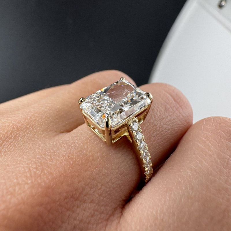 Engagement Ring with a Laboratory Diamond – Yellow Gold, 5.01 ct – photo 4 of 8