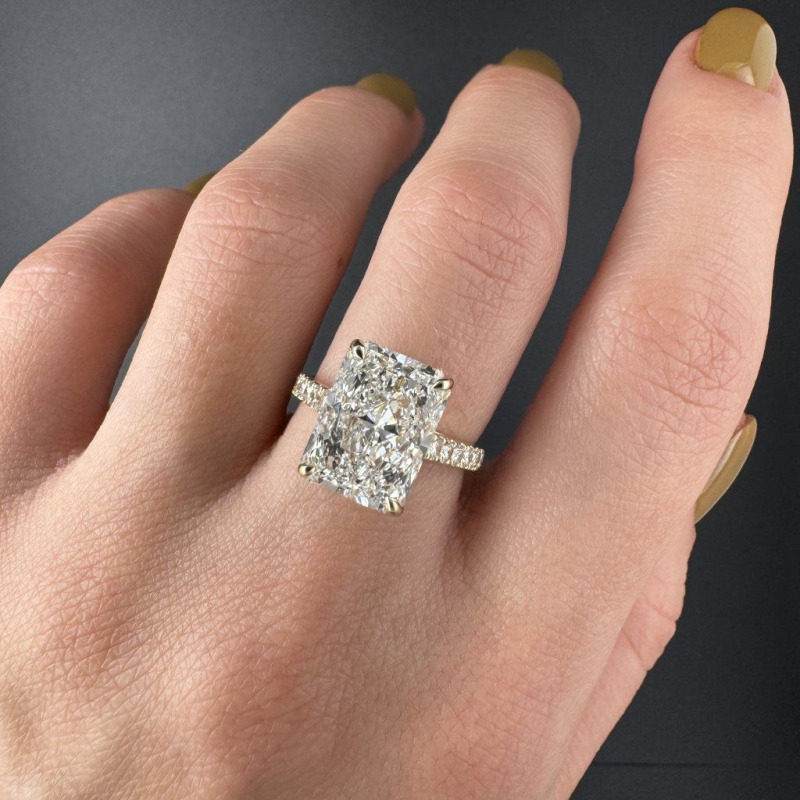 Engagement Ring with a Laboratory Diamond – Yellow Gold, 5.01 ct – photo 5 of 8