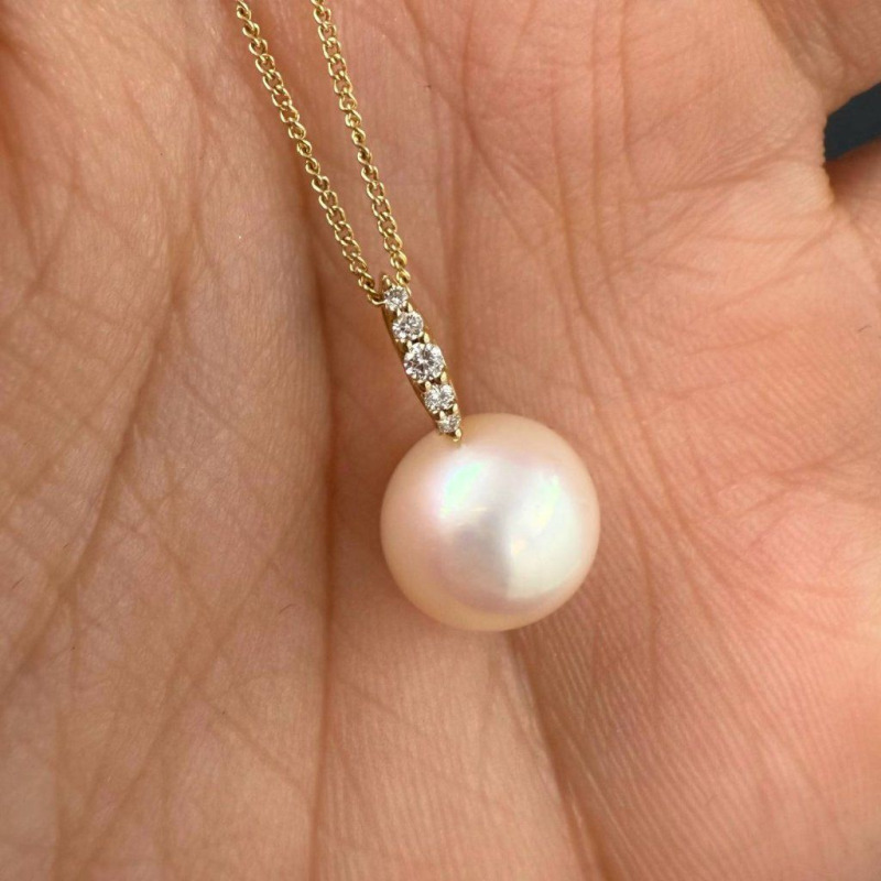 Gold Pendant with Freshwater Pearl and Natural Diamonds, 0.05 ct – photo 2 of 3