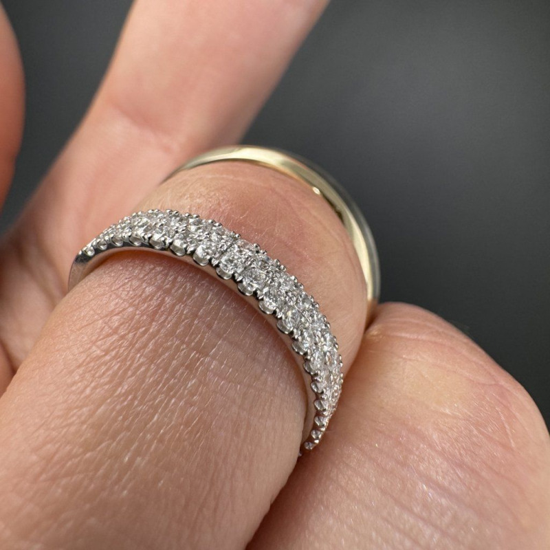 A Pair of Wedding Rings in White and Yellow Gold with Diamond Pavé – photo 3 of 5