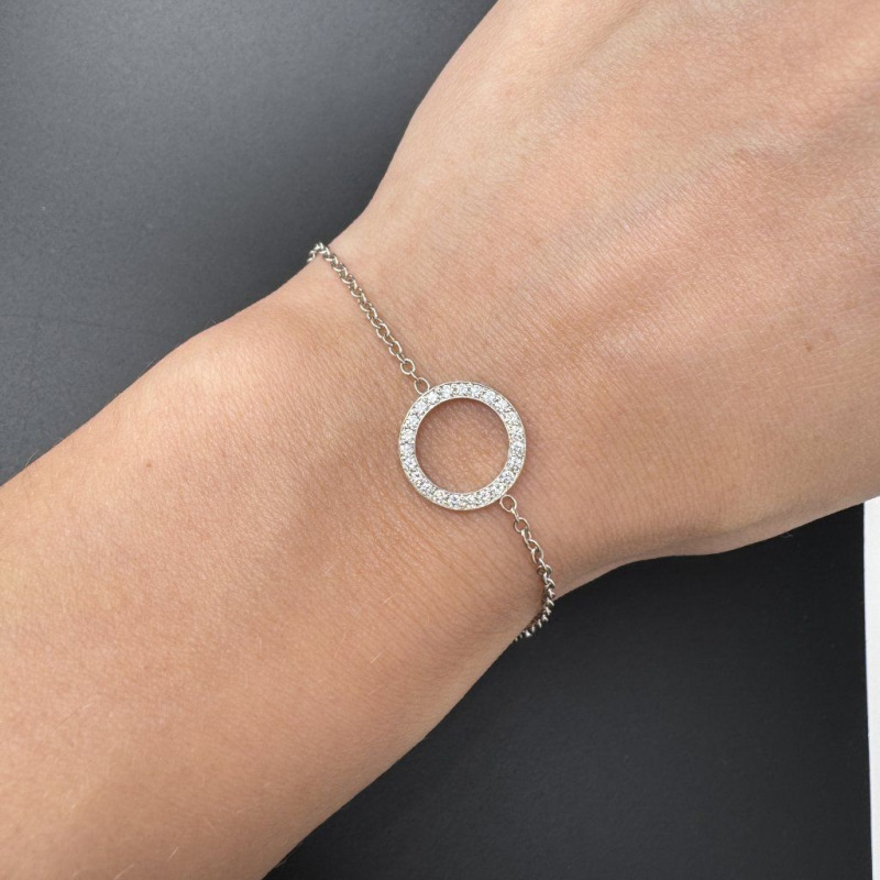 White Gold Bracelet with Diamond Circle – photo 2 of 4
