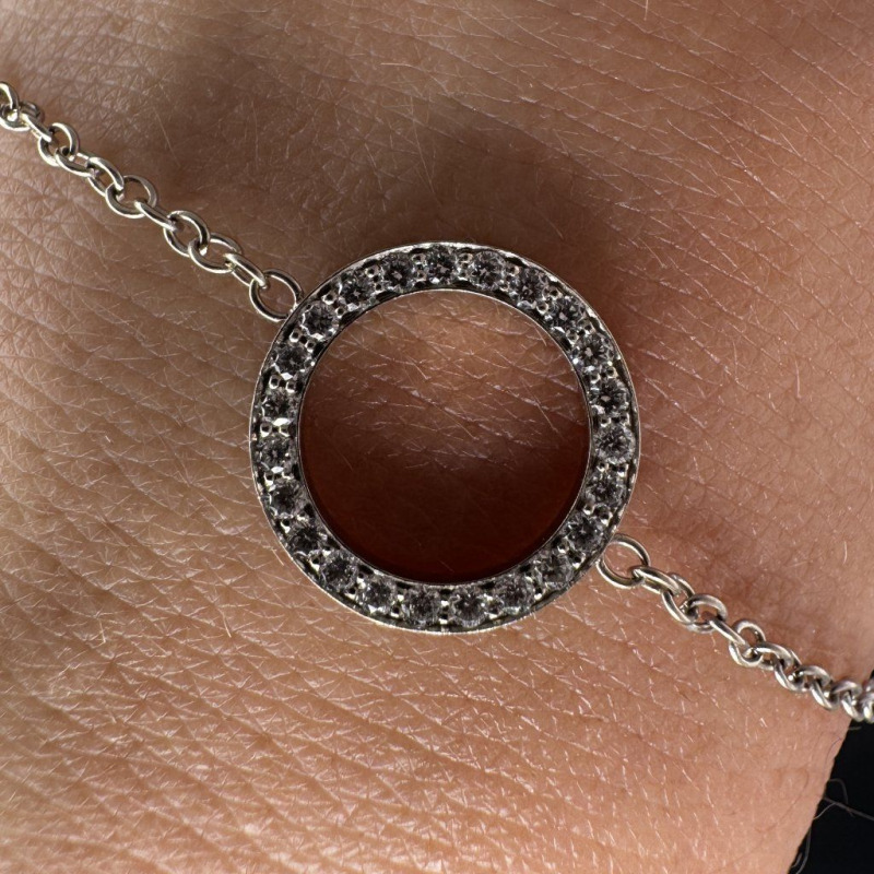 White Gold Bracelet with Diamond Circle – photo 4 of 4