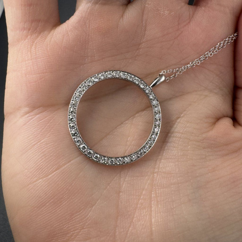 White Gold Pendant with Brilliant Circle – photo 2 of 3