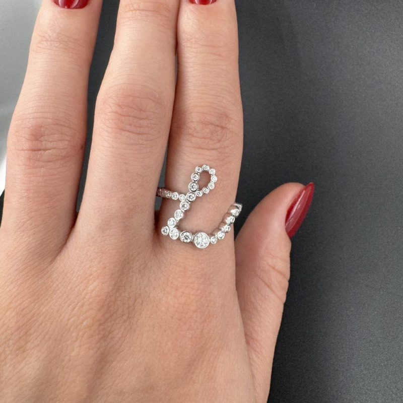 Minimalist L-Shape Diamond Ring – White Gold – photo 5 of 7