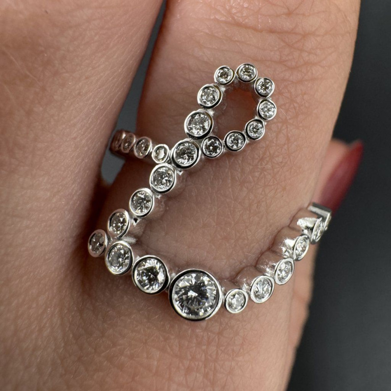 Minimalist L-Shape Diamond Ring – White Gold – photo 1 of 7