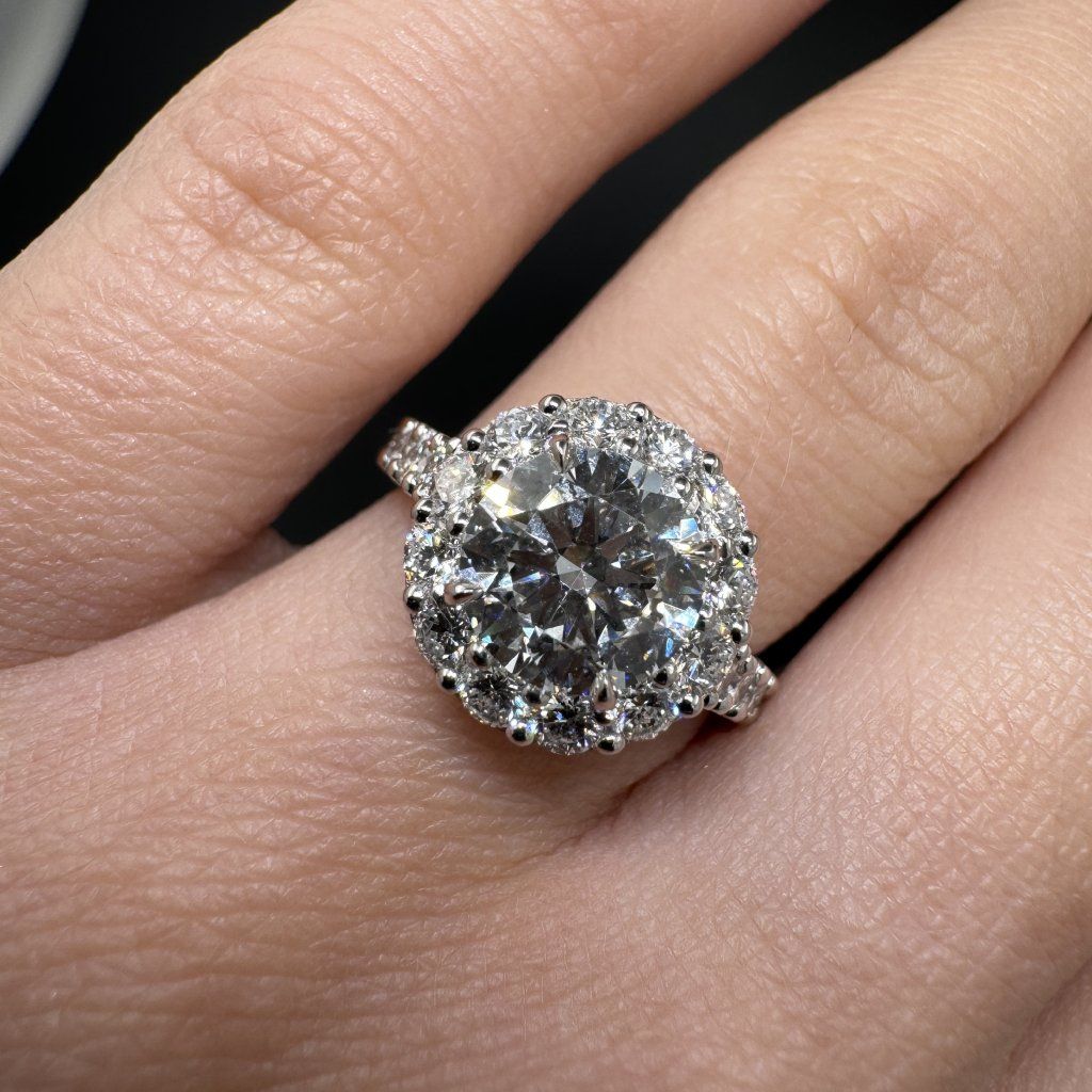 Ring with a Laboratory Diamond – White Gold – photo 1 of 8
