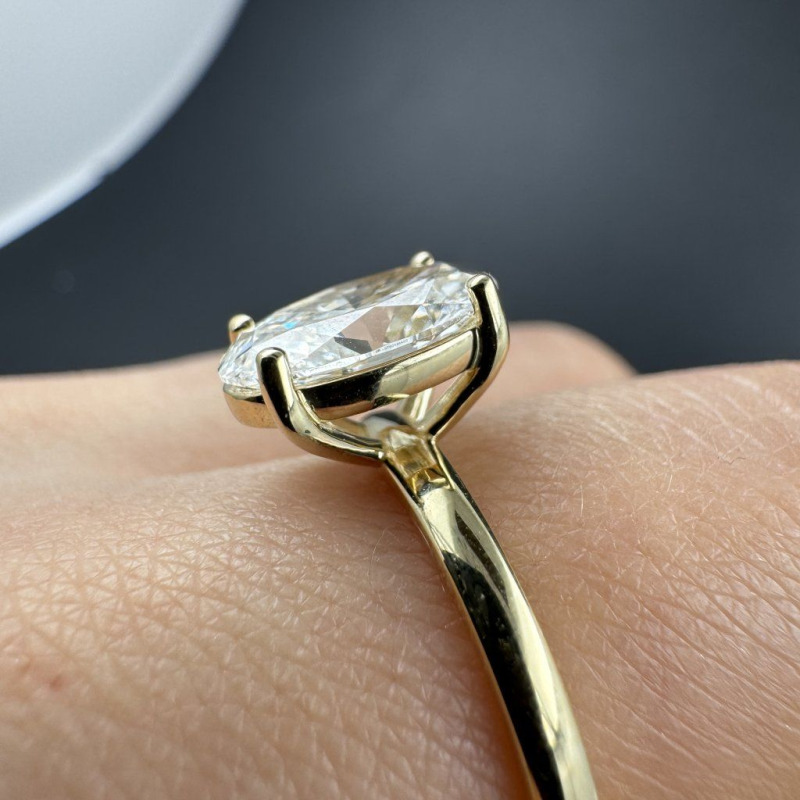 Diamond Ring – Yellow Gold, 2.5 ct – photo 3 of 4