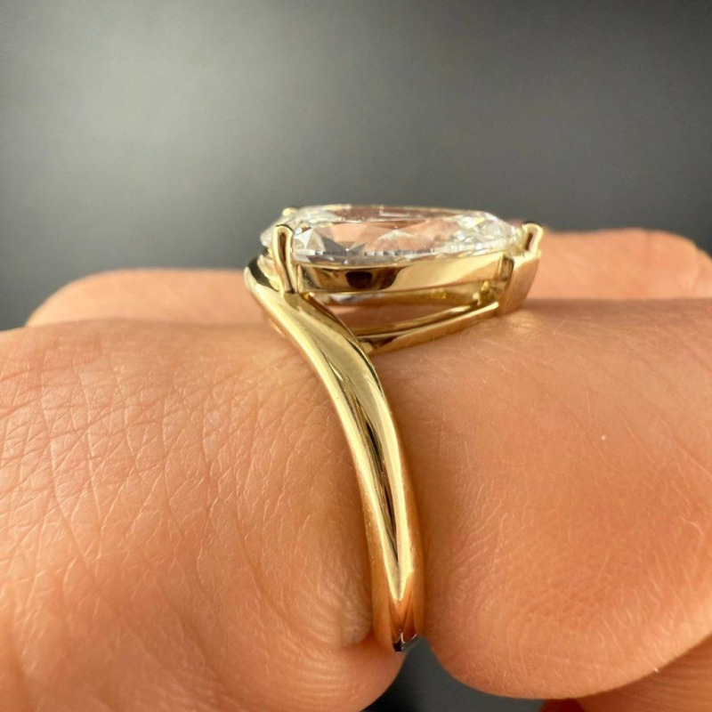 Diamond Ring – Yellow Gold, 3.3 ct – photo 3 of 5