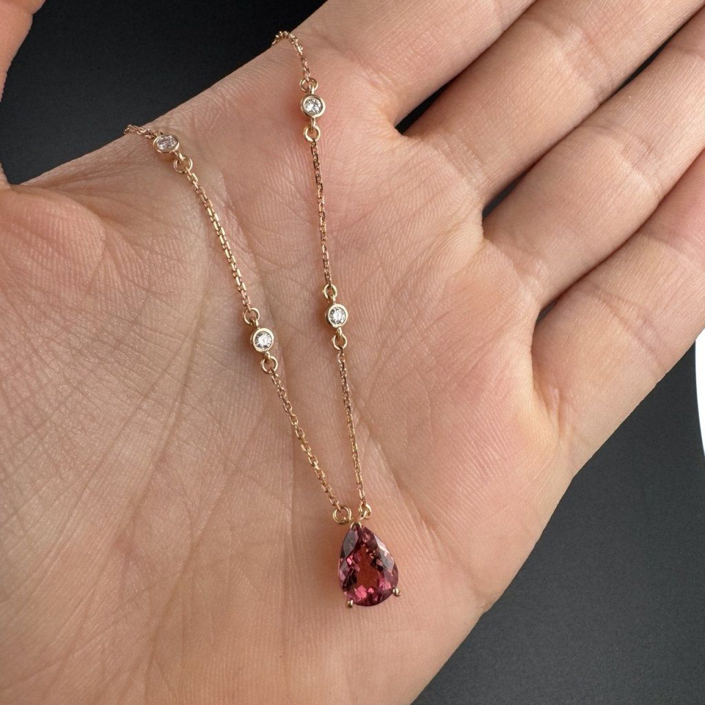 Necklace with Pink Tourmaline – Rose Gold