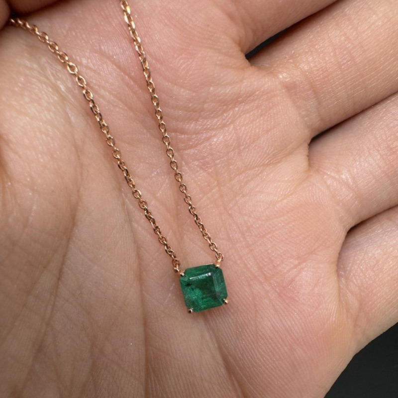Emerald Necklace – Rose Gold, 0.84 ct – photo 1 of 2