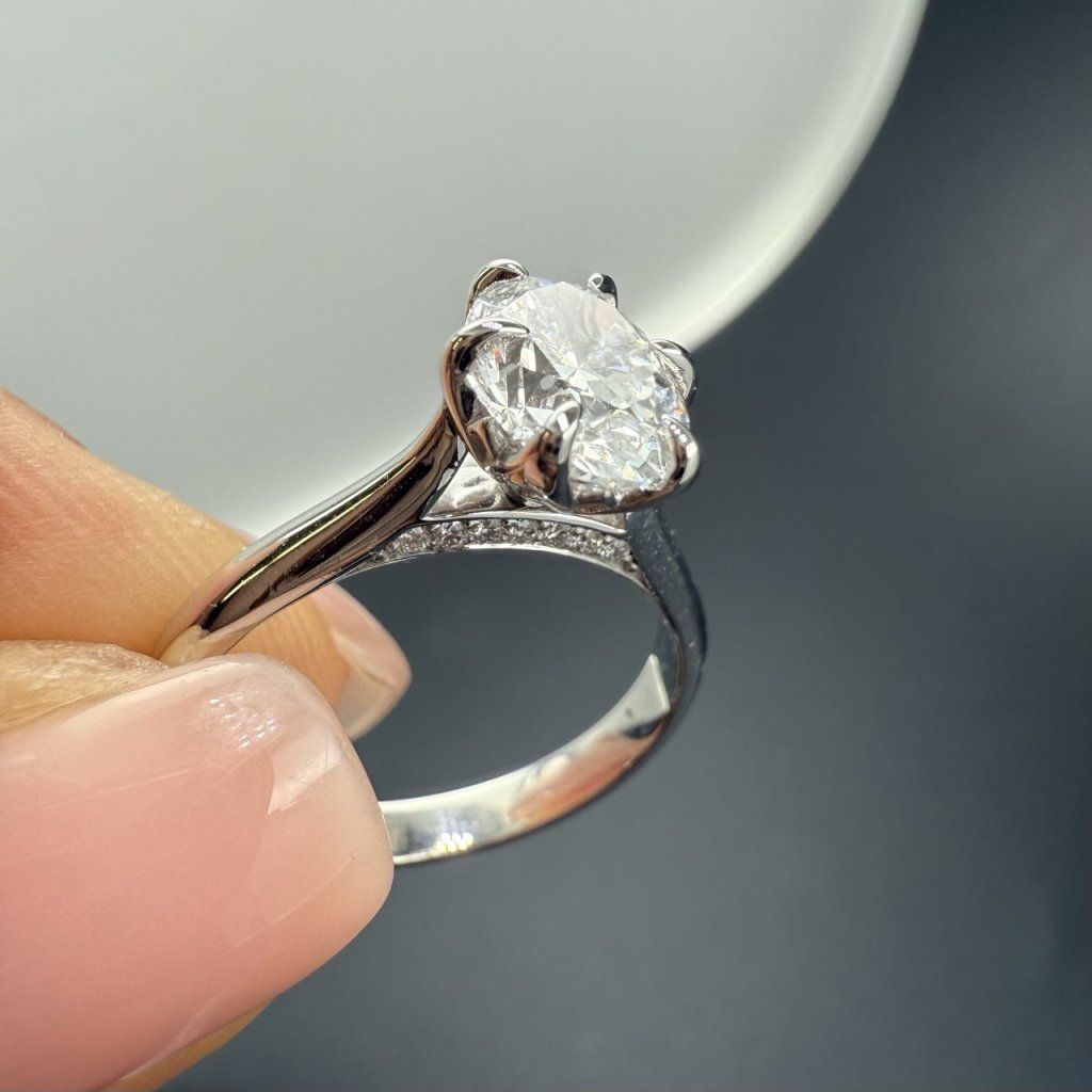 Ring with Diamonds and Spinel – White Gold, 1.51 ct – photo 1 of 5