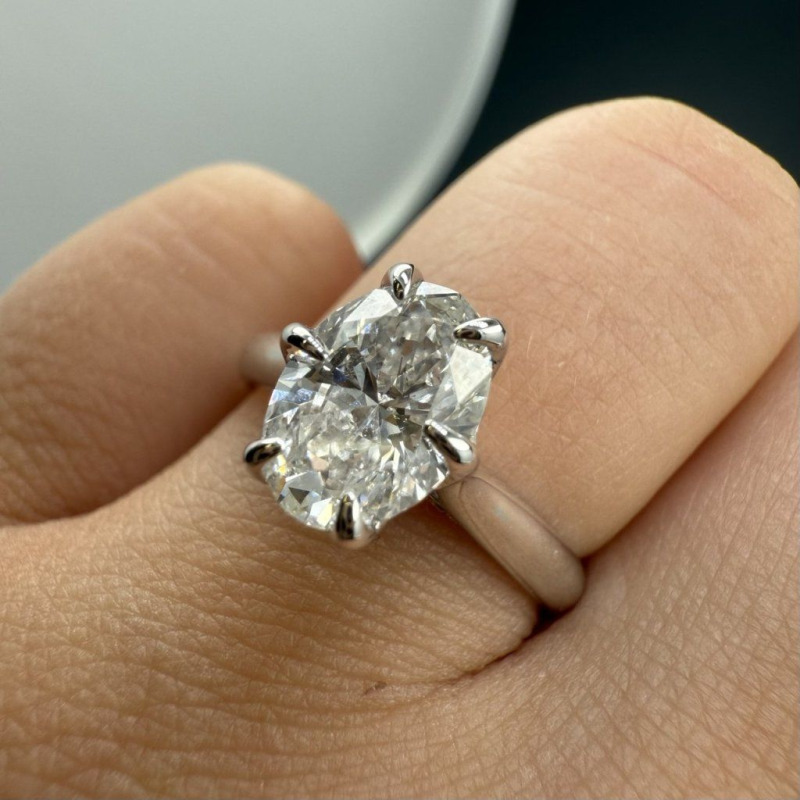 Ring with Diamonds and Spinel – White Gold, 1.51 ct – photo 2 of 5